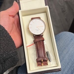 Daniel Wellington Brown Leather Watch Box